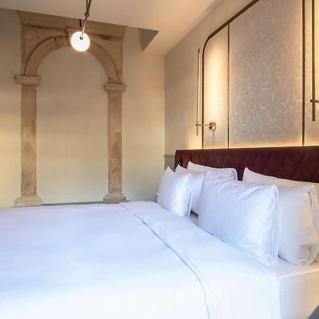 Luxury Apartments Palazzo Nani Venesia Bagian luar foto